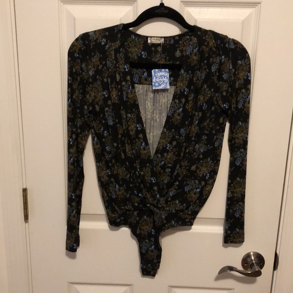 Free People Printed Turnt Black Floral Long Sleeve Bodysuit in Night Combo - Picture 2 of 6